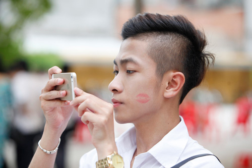 Nụ hôn tuổi học trò: Không nên so với thời "các cụ" - 3