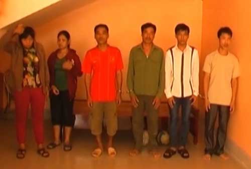 Khởi tố 6 kẻ lừa 2 bé gái bán sang Trung Quốc - 2