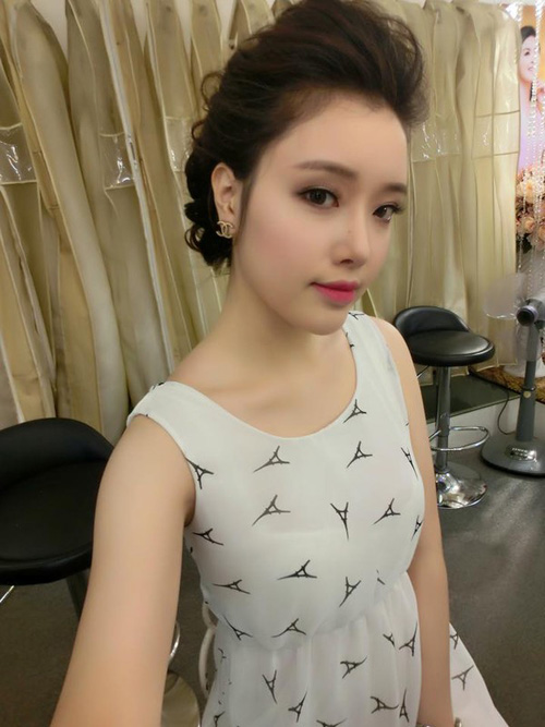 Những màn lột xác ngoạn mục của em gái sao Việt - 4