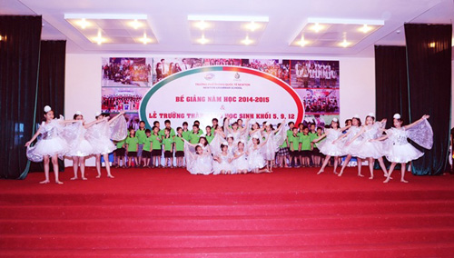 Tổng kết năm học 2014 - 2015: Một mốc son của NGS - 1