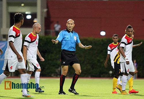 Giữa nghi án bán độ, U23 Đông Timor có trận đấu kỳ lạ - 5