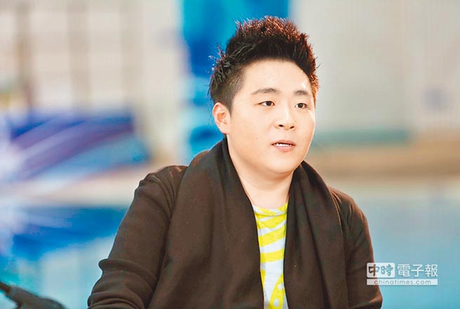 Sự nghiệp "vụt tắt" của 5 sao nhí phim võ thuật TQ - 19