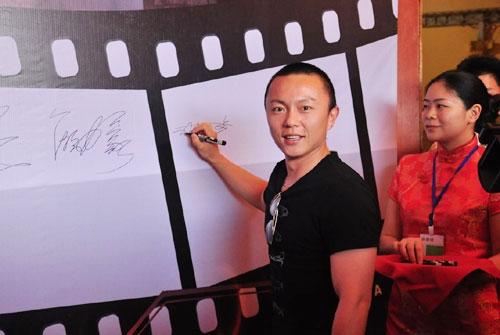 Sự nghiệp "vụt tắt" của 5 sao nhí phim võ thuật TQ - 9