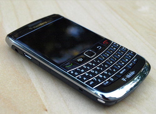 BlackBerry Bold 9700 chưa qua sử dụng giá chỉ 1,1 triệu đồng - 1