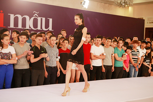 VNTM: Thiếu nữ cao 1m90 được đặc cách ở vòng sơ khảo - 6