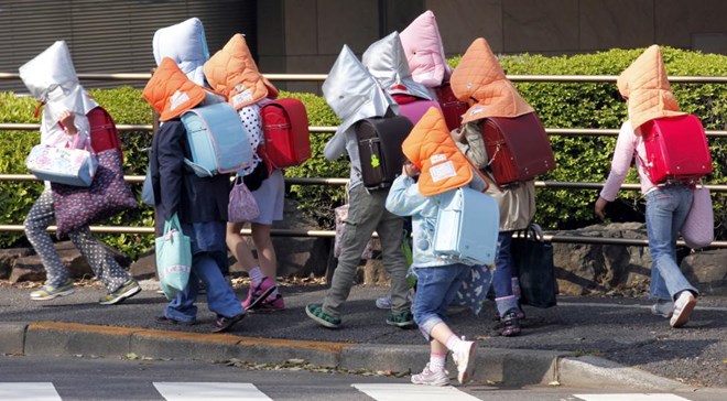 Những con đường đến trường khủng khiếp nhất thế giới - 9