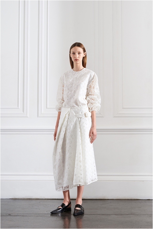 Victoria Beckham: Nét thanh lịch toát ra từ hơi thở - 6