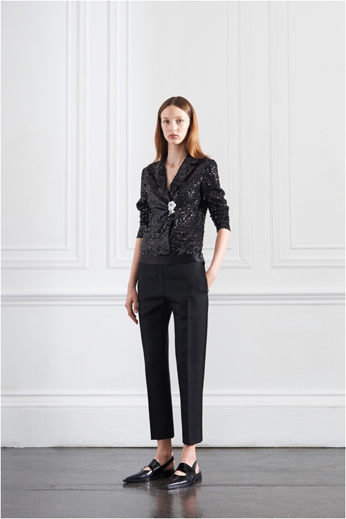 Victoria Beckham: Nét thanh lịch toát ra từ hơi thở - 4