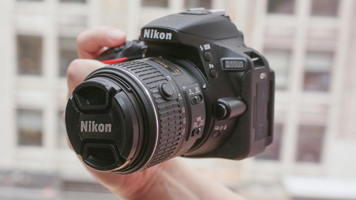 Đánh giá Nikon D5500: Rẻ và nhỏ gọn - 1