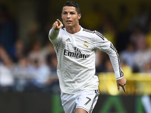 Ronaldo sẽ đá "số 9" thời Benitez: Học từ Sir Alex - 1