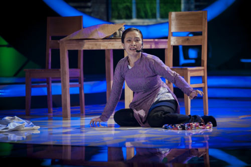 Ái Phương “ẵm” 100 triệu nhờ hát cải lương - 8