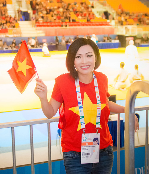 Phương Thanh bật khóc cổ vũ vận động viên SEA Games - 1