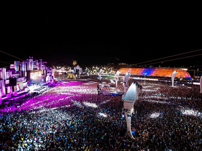 Bắt nguồn từ Brazil, Rock in Rio được xem là festival âm nhạc lớn hàng đầu thế giới hiện luân chuyển từ thành phố này sang thành phố khác mỗi năm. Năm nay, Rock in Rio tổ chức ở Las Vegas, Mỹ từ 8 đến 16.5. Còn một phiên bản Rock in Rio nữa tổ chức tại Rio de Janeiro từ 18 đến 27.9.


