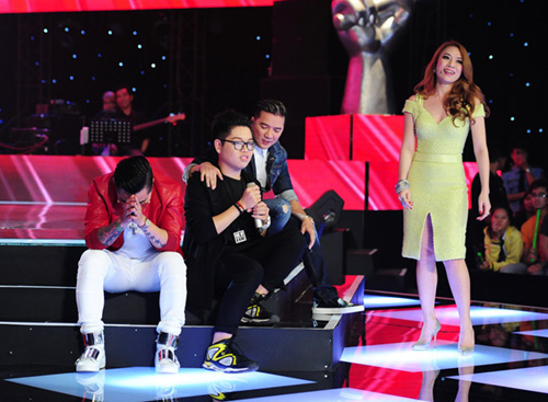 Cô gái vừa ăn vừa hát khiến The Voice "phát cuồng" - 5