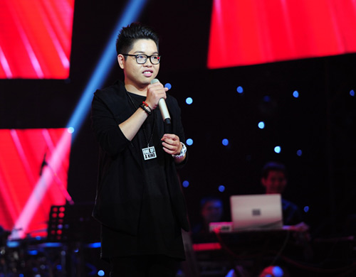 Cô gái vừa ăn vừa hát khiến The Voice "phát cuồng" - 4