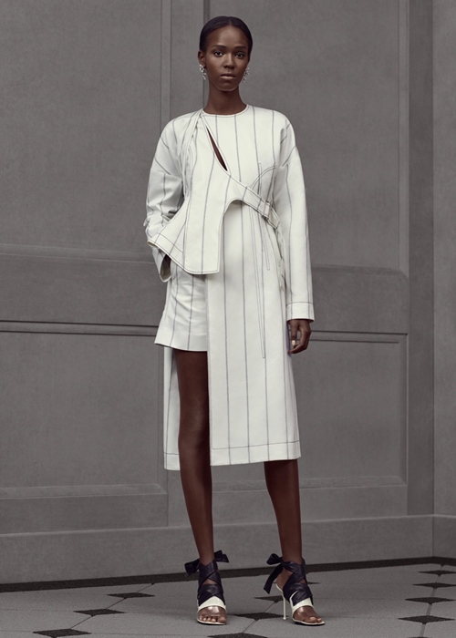 Dự tiệc doanh nhân, hãy mặc Balenciaga! - 7