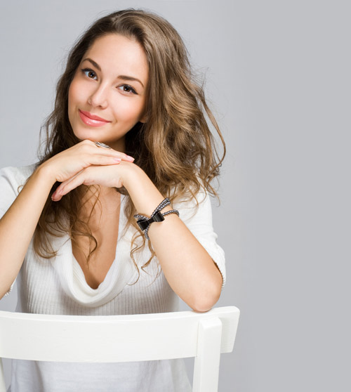 Giải mã vẻ đẹp những cô nàng yêu màu trắng - 1