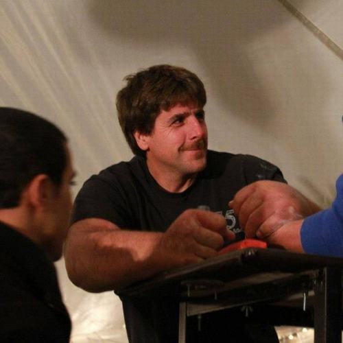 Thích thú với thủy thủ Popeye phiên bản ngoài đời thực - 4