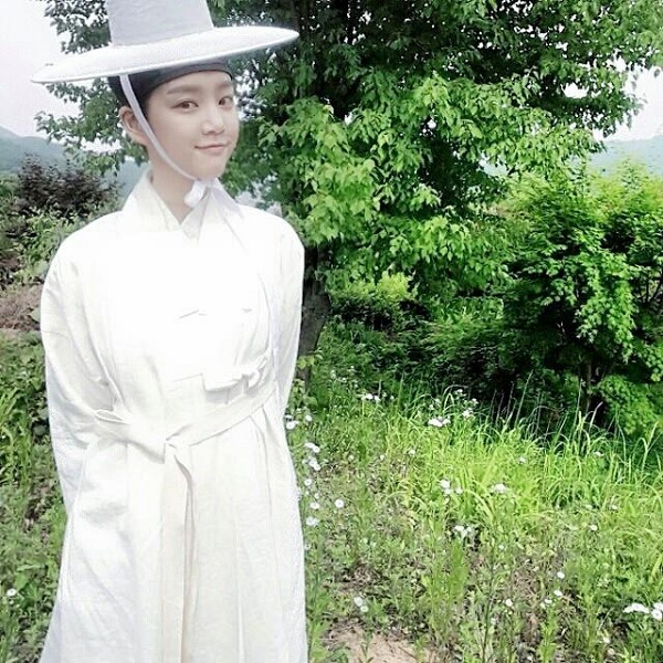 Mỹ nam "đẹp hơn hoa" bị gãy xương mũi trên phim trường - 4