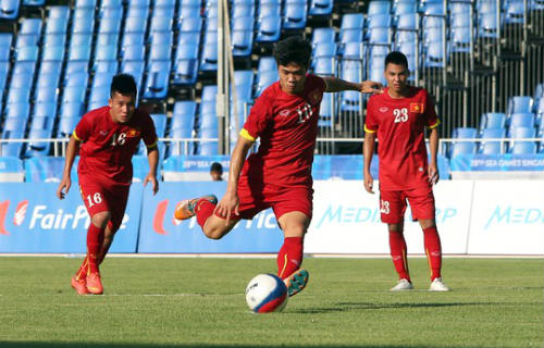 U23 Việt Nam phản đối đá bán kết lúc 13 giờ - 1