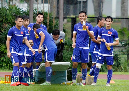 U23 VN bí mật “luyện công” chờ đấu Myanmar - 13