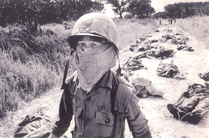 Nhìn lại chiến tranh Việt Nam qua những bức ảnh của AP - 12