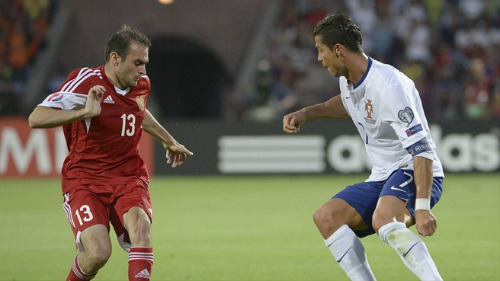 Armenia - Bồ Đào Nha: Người hùng Ronaldo - 1