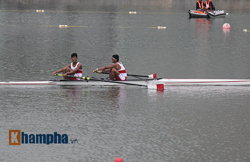 Nam VĐV Việt Nam khóc ngất vì mất vàng SEA Games - 4