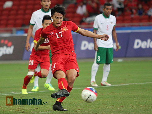 U23 Việt Nam "bùng cháy" trước U23 Indonesia tri ân CĐV - 5