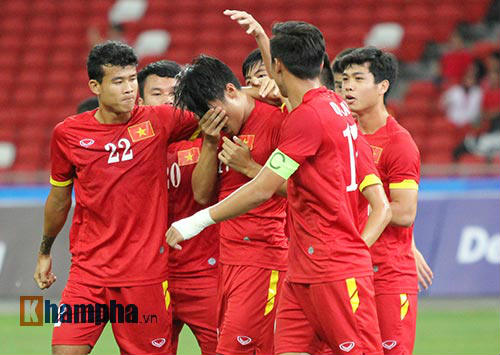 U23 Việt Nam "bùng cháy" trước U23 Indonesia tri ân CĐV - 6