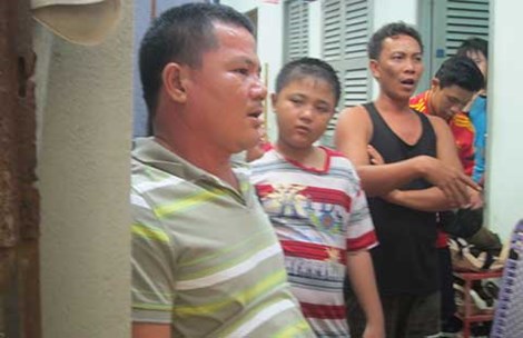 Du khách tố bị đánh vì cái ghế ngồi - 1