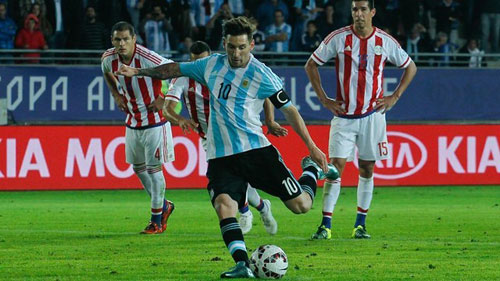 Copa America là cơ hội để Messi "vượt" Ronaldo - 1