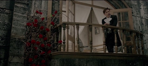 Thích thú với MV cổ tích của nhóm "hoàng tử" 2PM - 8