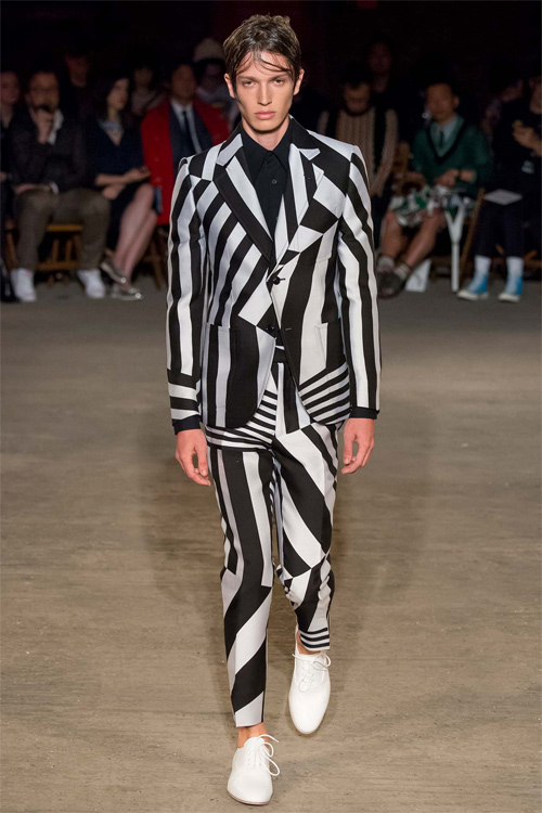 Cảm hứng biển cả mênh mang trong thiết kế của McQueen - 10