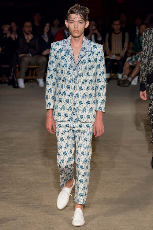 Cảm hứng biển cả mênh mang trong thiết kế của McQueen - 14