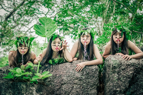 Teen Gia Lai dùng lá cây đóng khố chụp ảnh kỷ yếu - 18