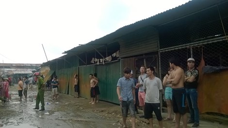 Cháy khủng khiếp trong đêm, 4.000 người tháo chạy - 5