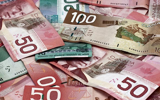 Canada: Ăn mày nhặt được 33 triệu đồng, nộp cảnh sát - 1