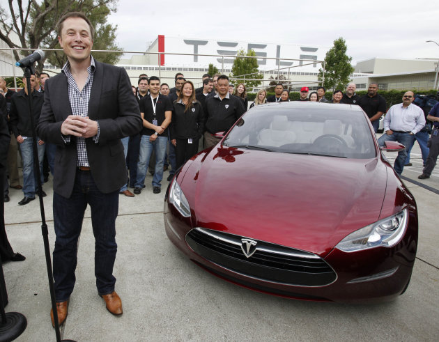 Xe điện Tesla Model 3 sẽ chào hàng với giá 35.000 USD - 1