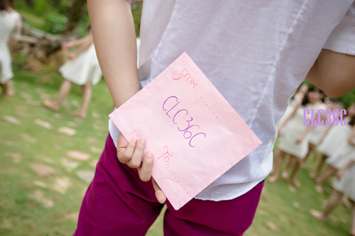 Ảnh kỷ yếu độc đáo "7 chú lùn và đám hot girl" - 11