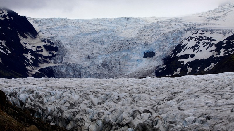 Khám phá “địa điểm ngoài trái đất” có thật ở Iceland - 1