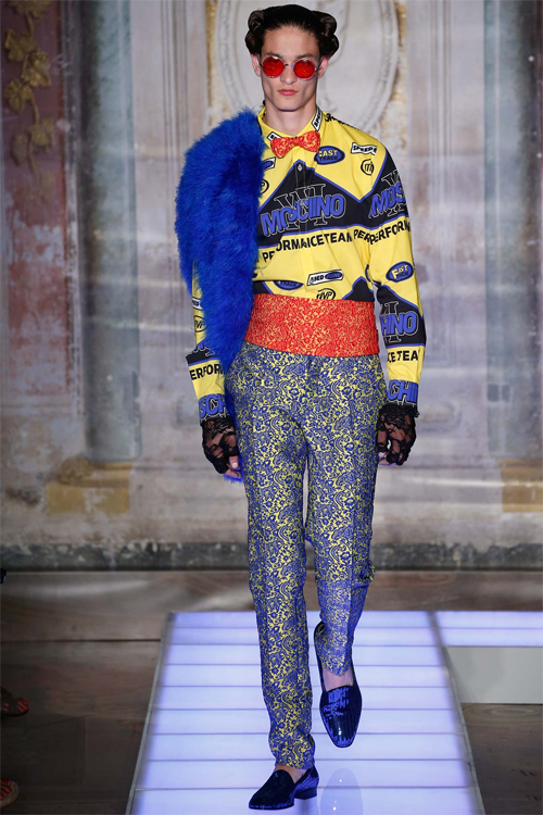 “Hoàng tử 16 tuổi” mặc màu mè diễn thời trang - 9