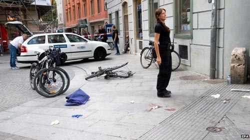 Tin HOT 21/6: Federer sắp lập kỉ lục vô địch ở Halle - 2