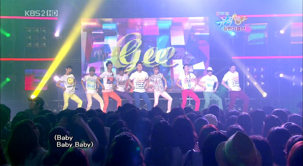 Cười chảy nước mắt với 8 video "giả gái" của sao Hàn - 5