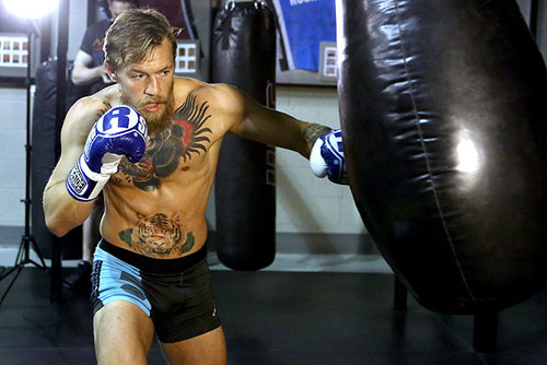 Tin HOT 23/6: Avanovic tự tin du hí ở London - 2