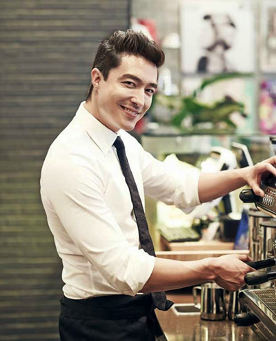 Những mẫu đàn ông làm "chao đảo" phái đẹp - 2