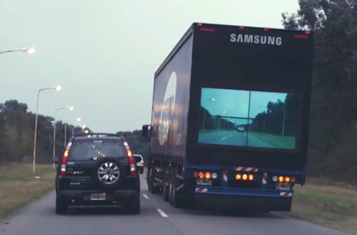 Samsung thử nghiệm xe tải nhìn xuyên, lái an toàn hơn - 1