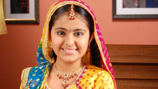Nữ diễn viên Avika Gor đóng vai Anandi trong "Cô dâu 8 tuổi" từ đầu đến tập 515.