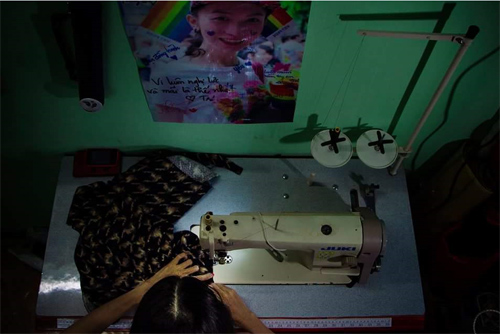 Bộ ảnh “Cãi mụ” của cô gái chuyển giới gây sốt - 6