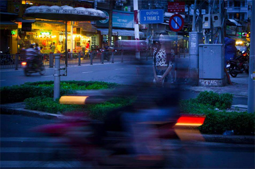 Bộ ảnh “Cãi mụ” của cô gái chuyển giới gây sốt - 6